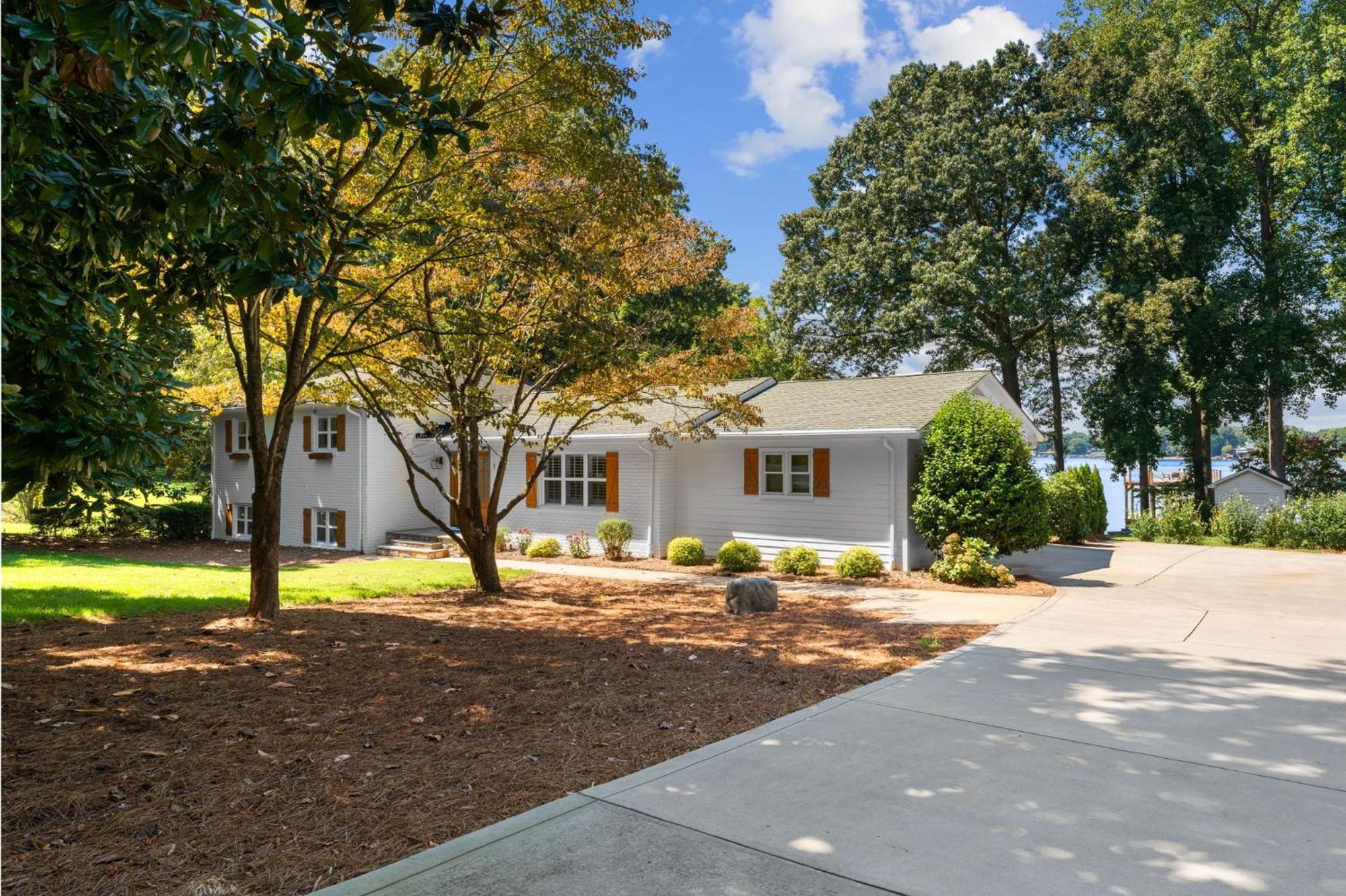 Lakefront Living Mooresville Exteriör bild
