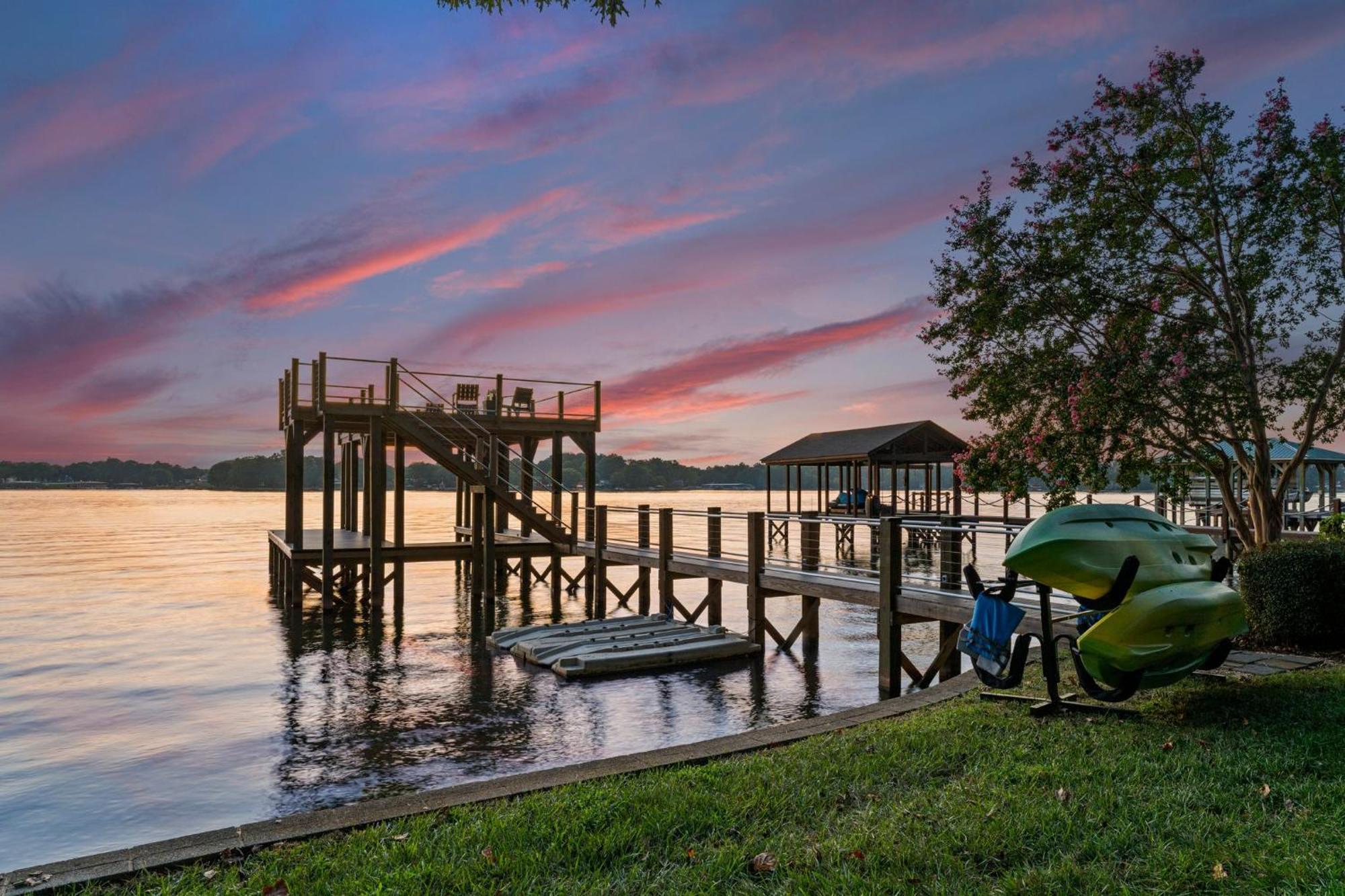 Lakefront Living Mooresville Exteriör bild