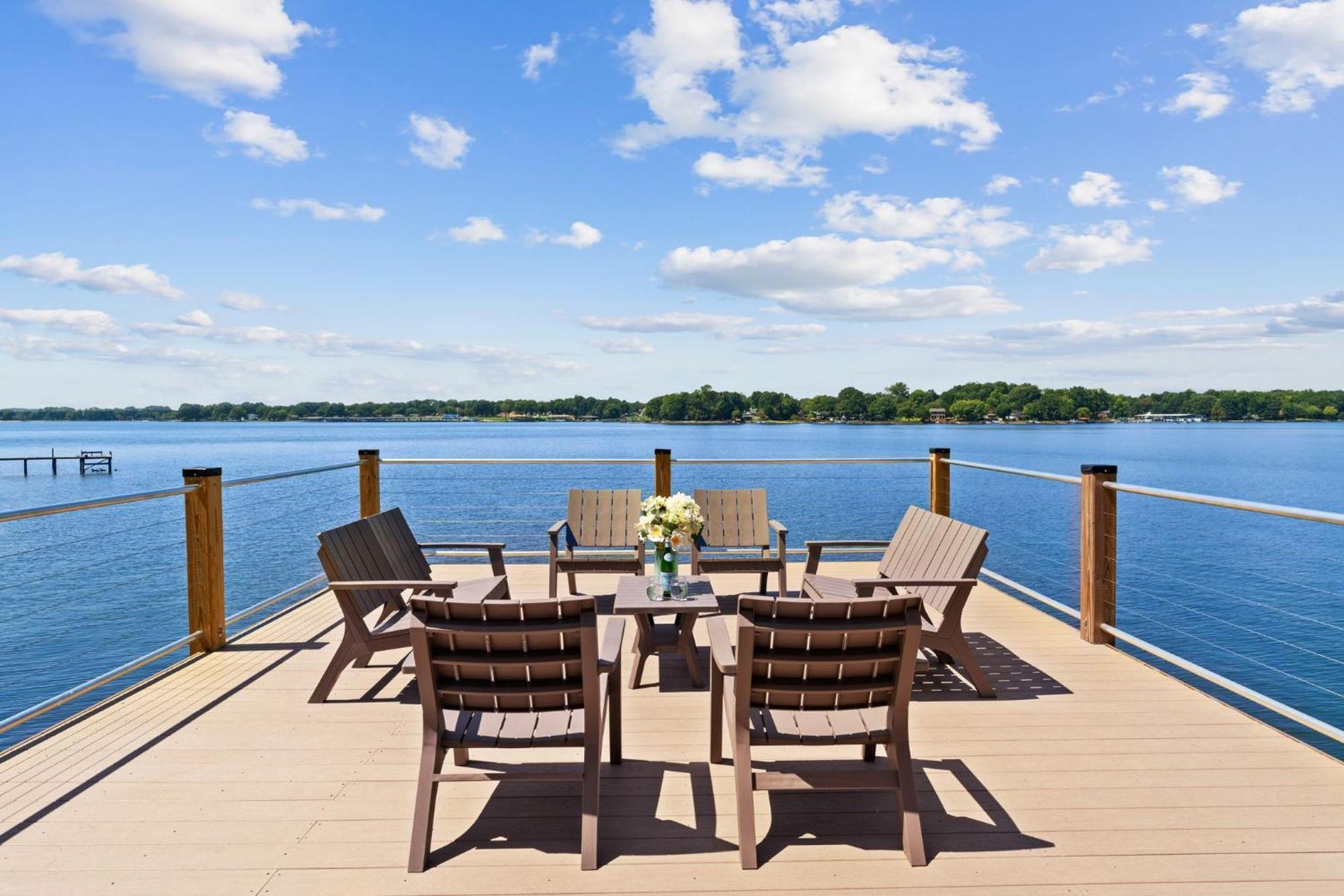 Lakefront Living Mooresville Exteriör bild