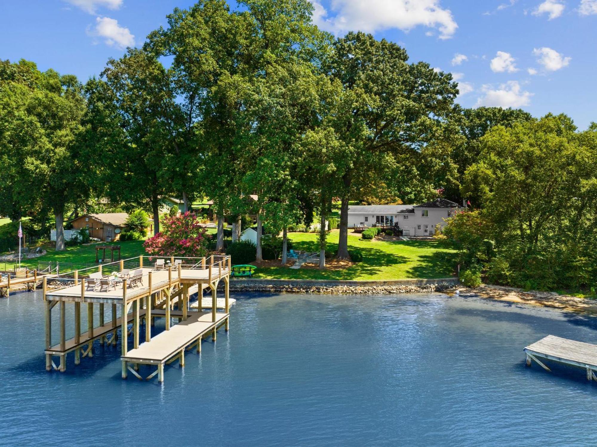 Lakefront Living Mooresville Exteriör bild