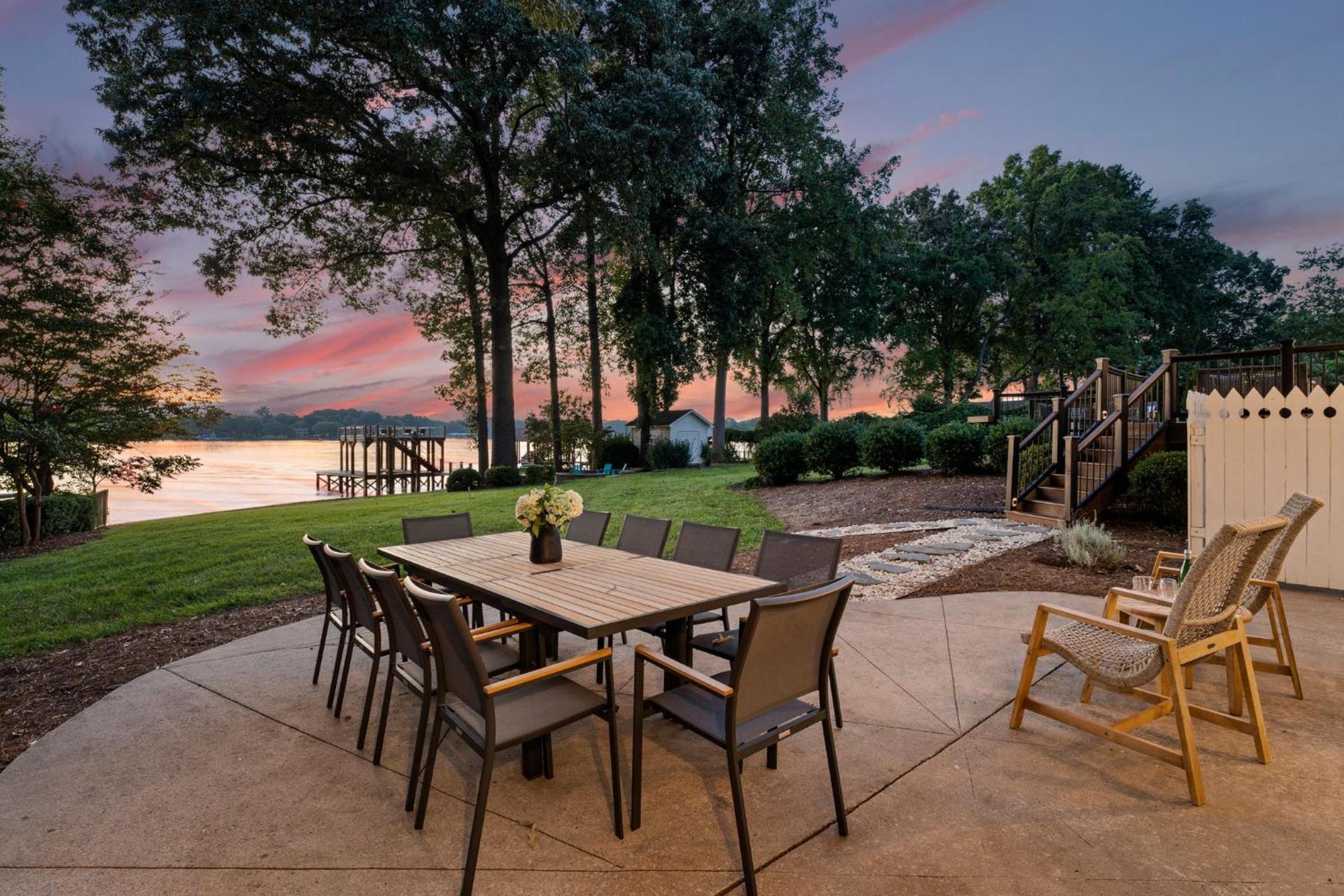 Lakefront Living Mooresville Exteriör bild